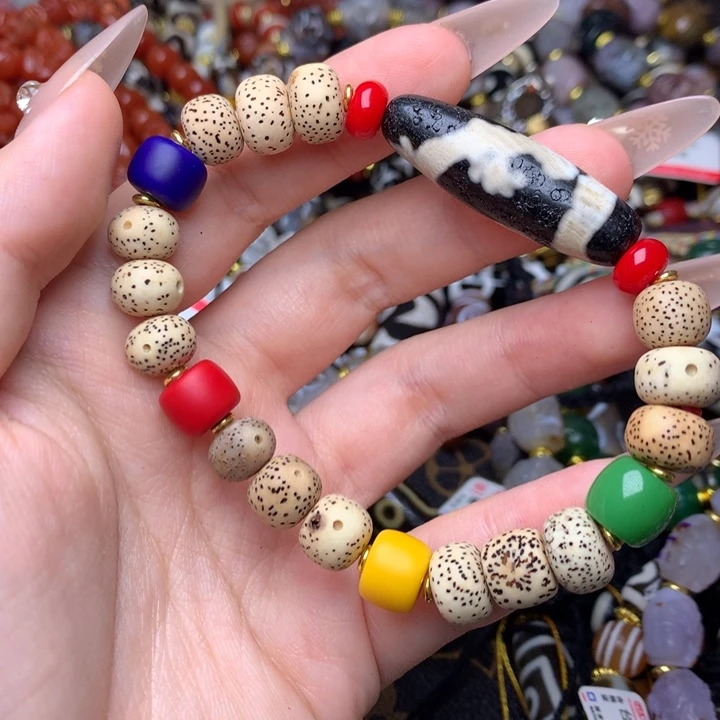 玛瑙/玉髓未镶嵌发一条