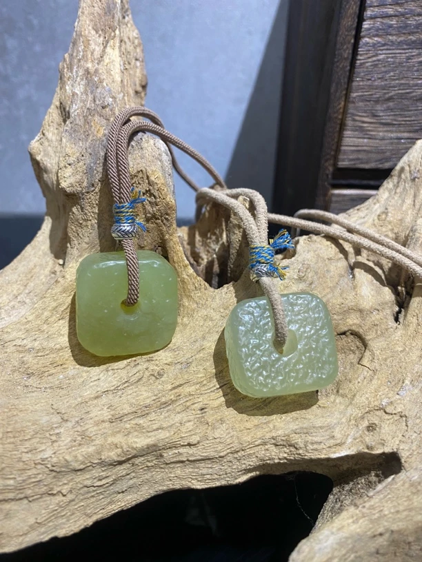 纯天然岫玉原创设计精品挂件