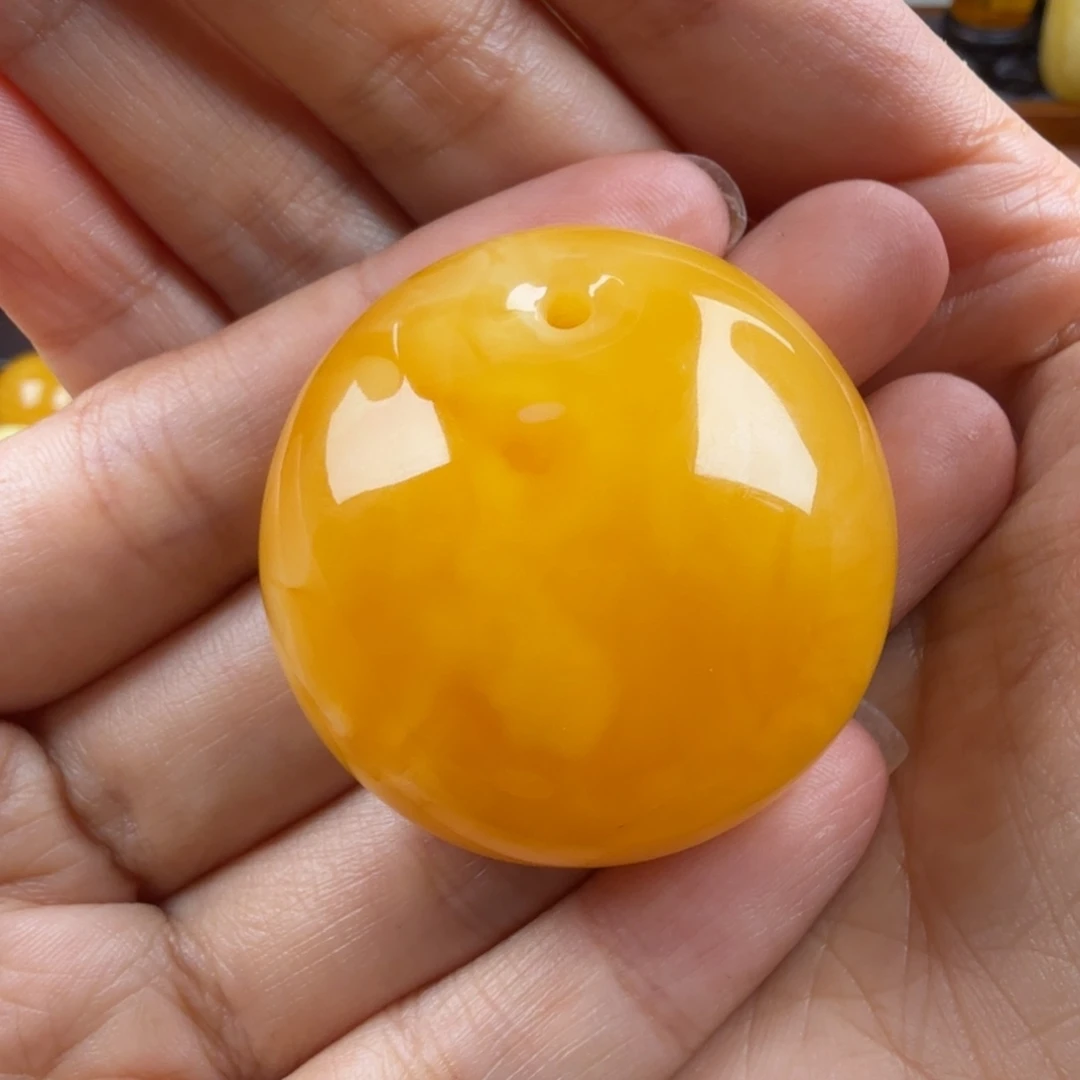 琥珀颈饰未镶嵌纯天然琥珀蜜蜡无优化