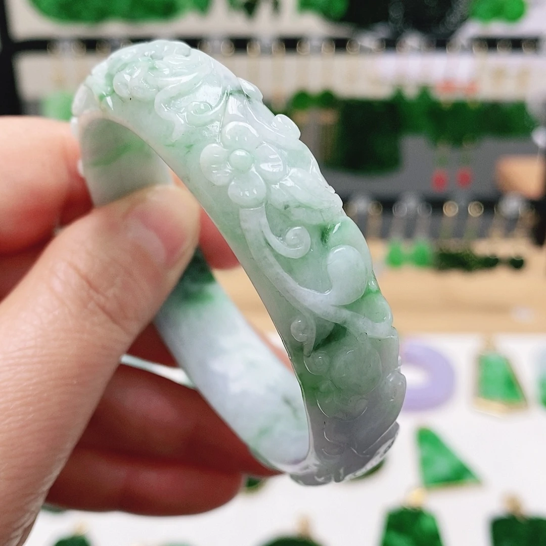 翡翠未镶嵌耳饰挂件