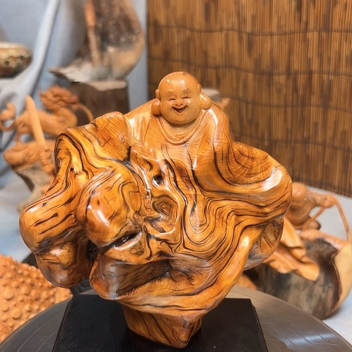 东***胜柏木摆件的设计和制作