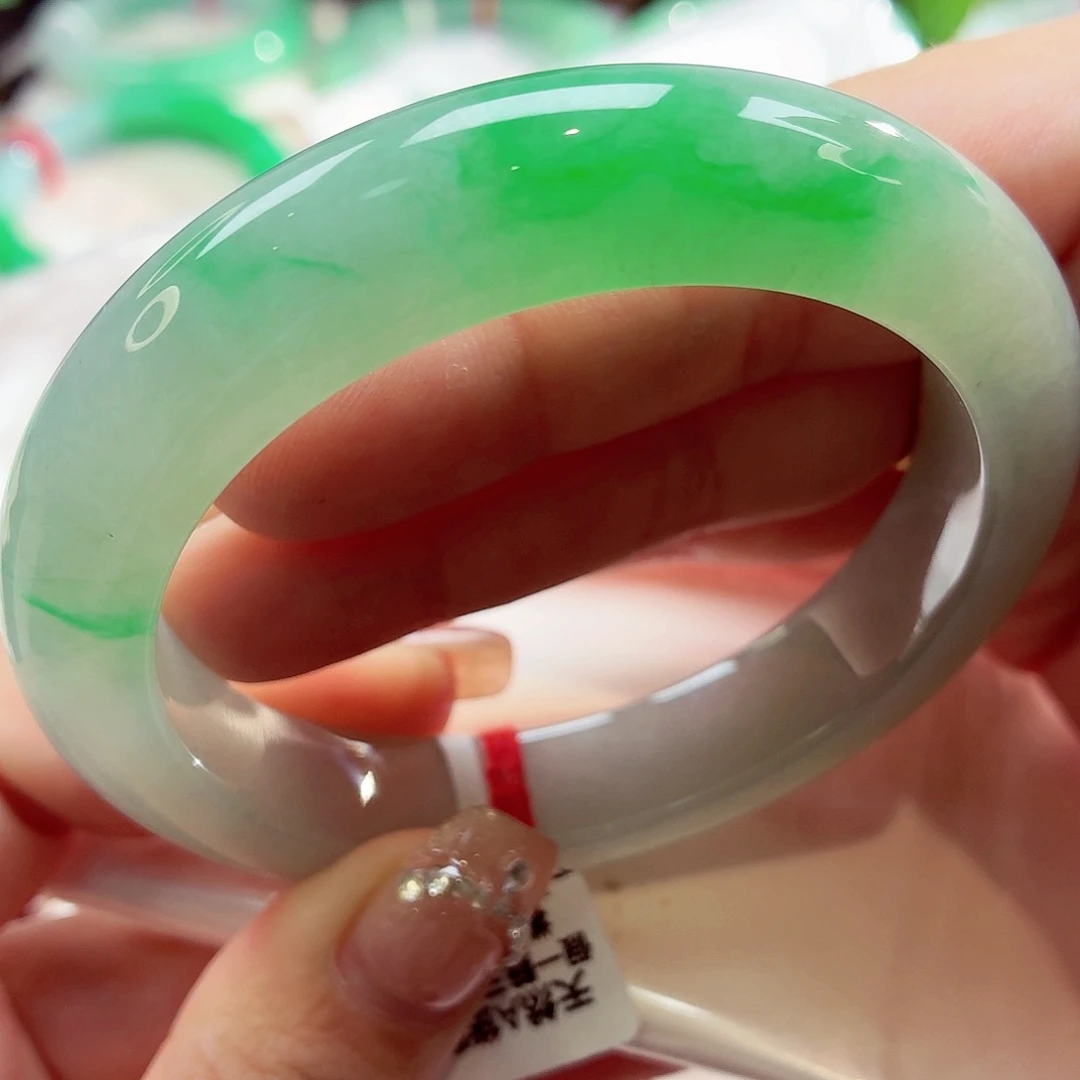 翡翠未镶嵌手镯糯冰起胶飘阳绿88-7