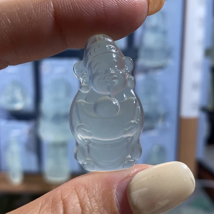 岫玉未镶嵌颈饰吊坠