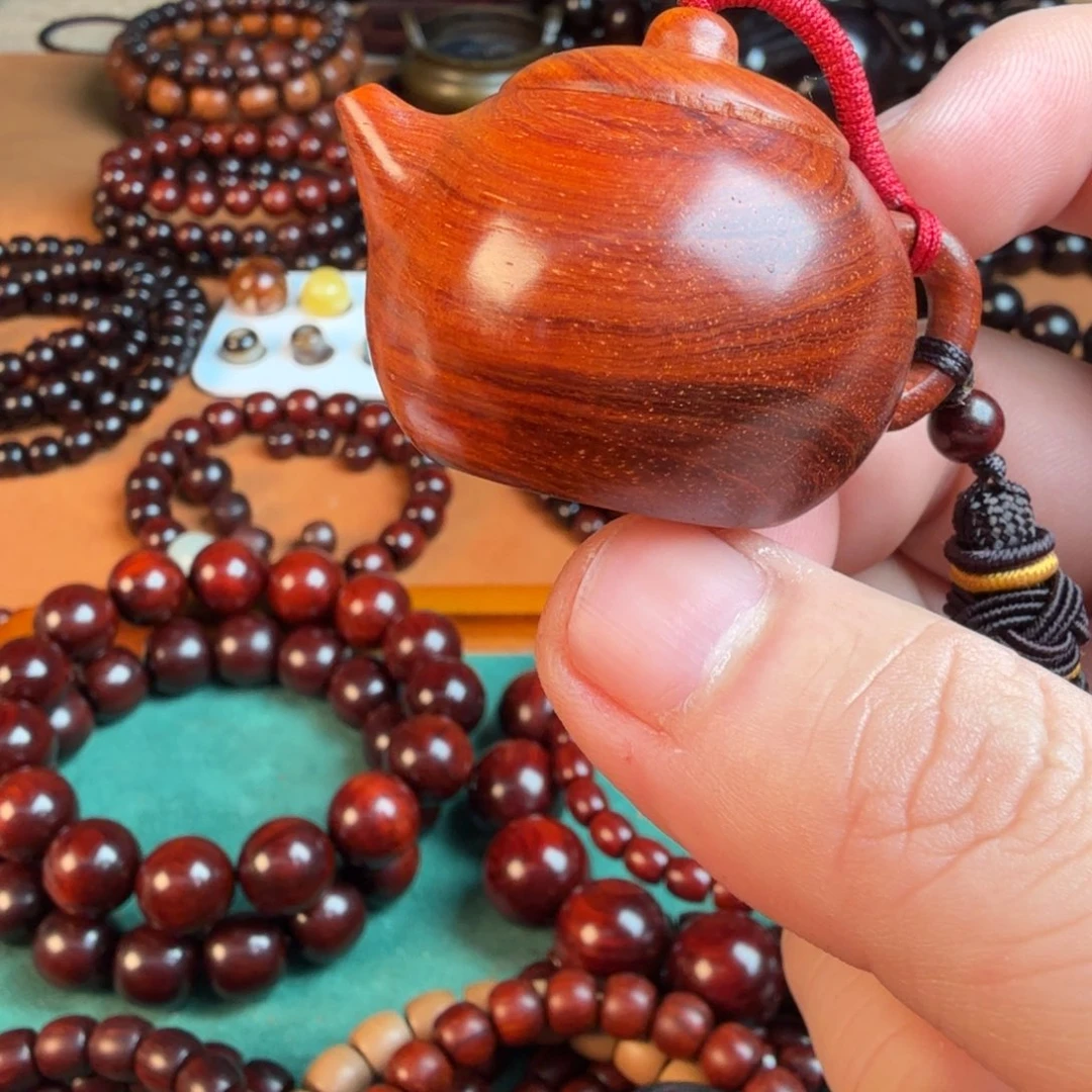 小叶紫檀把件一***?把把壶