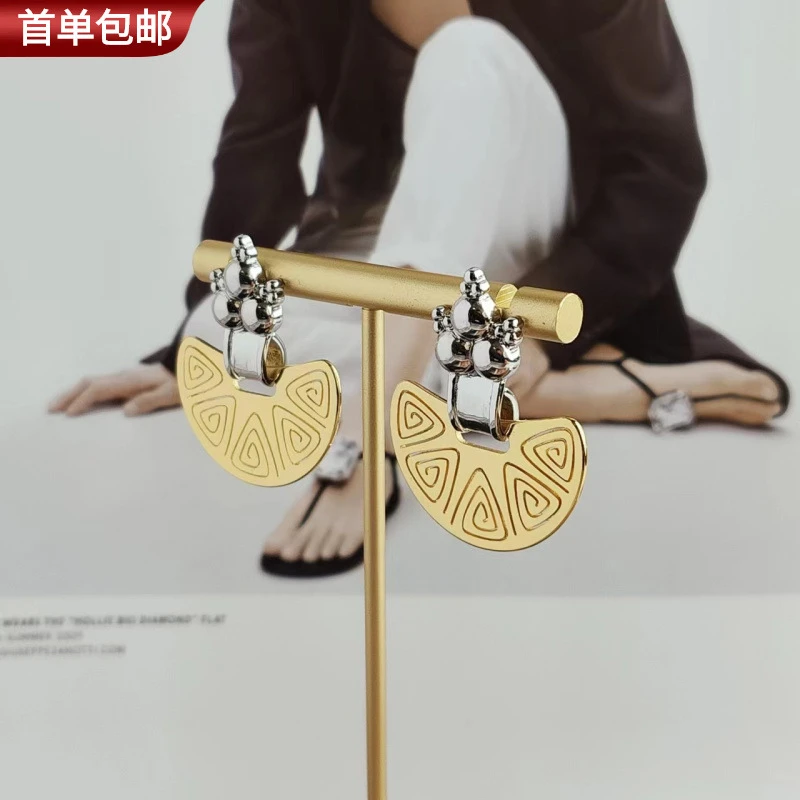 青岛饰品夸张耳环气质高级感耳坠耳钉银针欧美中古精致轻奢