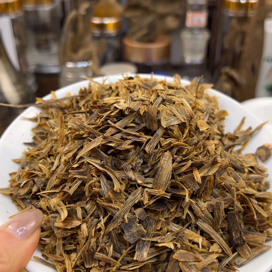 沉香木摆件九*光奇楠沉香乌身圆叶切丝20克