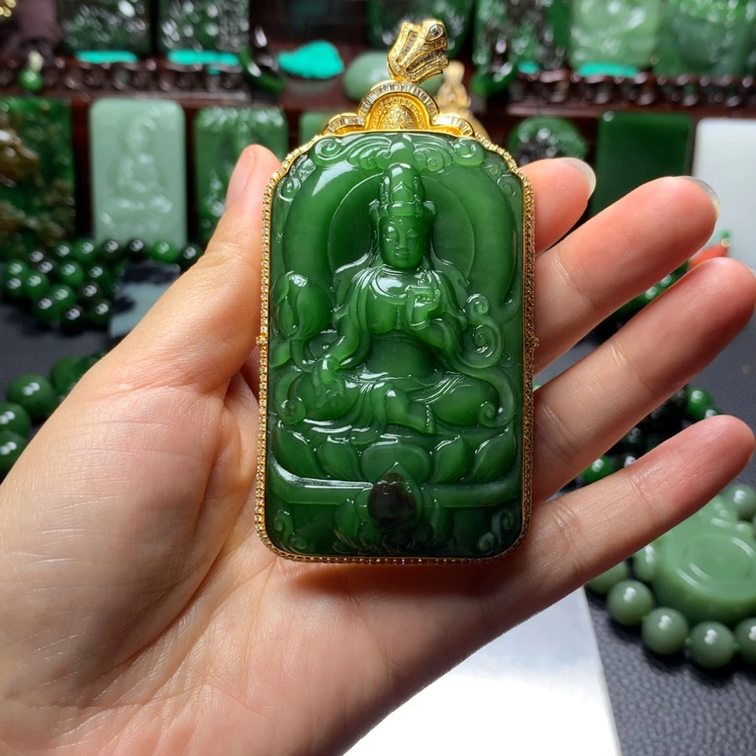 和田玉未镶嵌颈饰阳**人