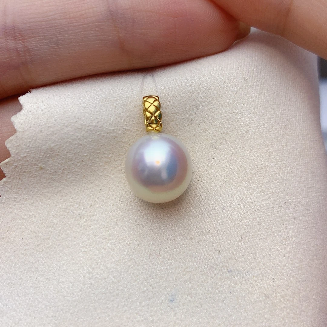 18K金镶嵌海水珍珠颈饰W51