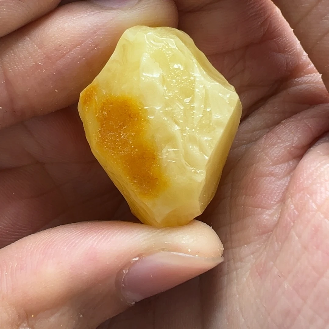王***宏定制琥珀蜜蜡定制