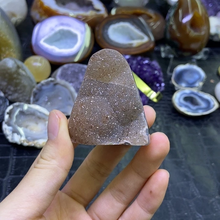 珠宝半成品水晶未镶嵌晶镇