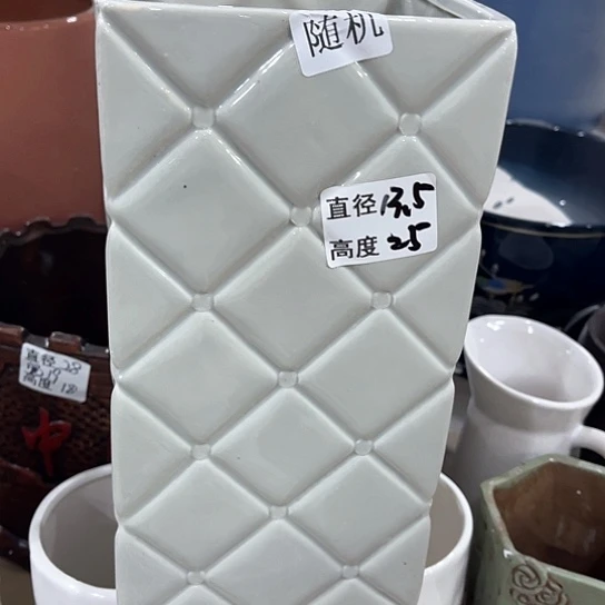 多肉绿植陶瓷花盆9.9包邮，有孔