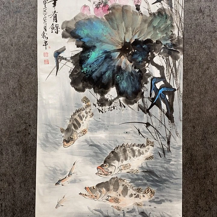 国画小****菡手绘国画荷花图案