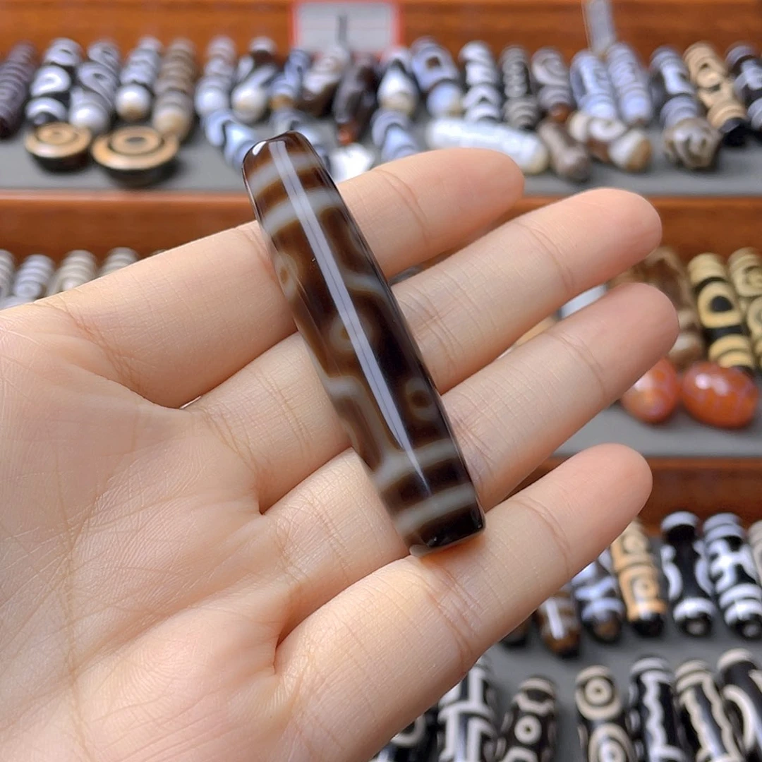 玛瑙/玉髓颈饰未镶嵌何**幸