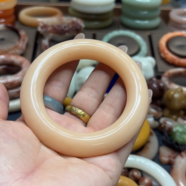 夢***影石英岩玉合金颈饰