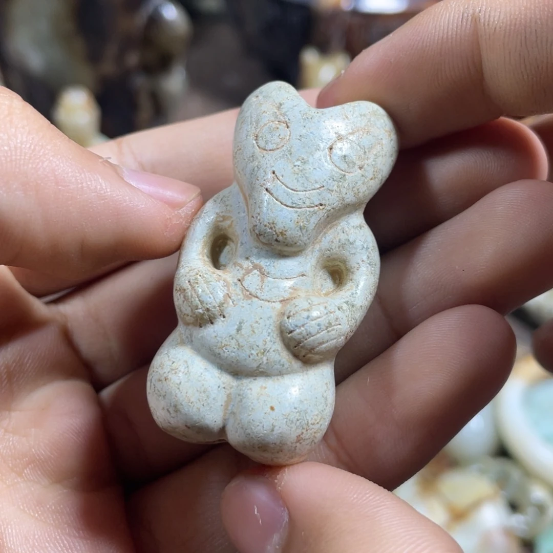 和田玉（糖玉）未镶嵌挂件