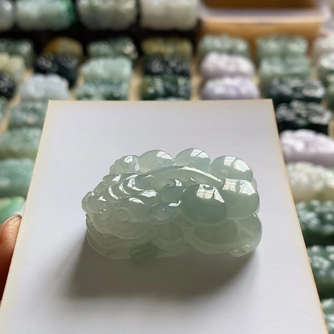 翡翠未镶嵌颈饰天然翡翠貔貅吊坠