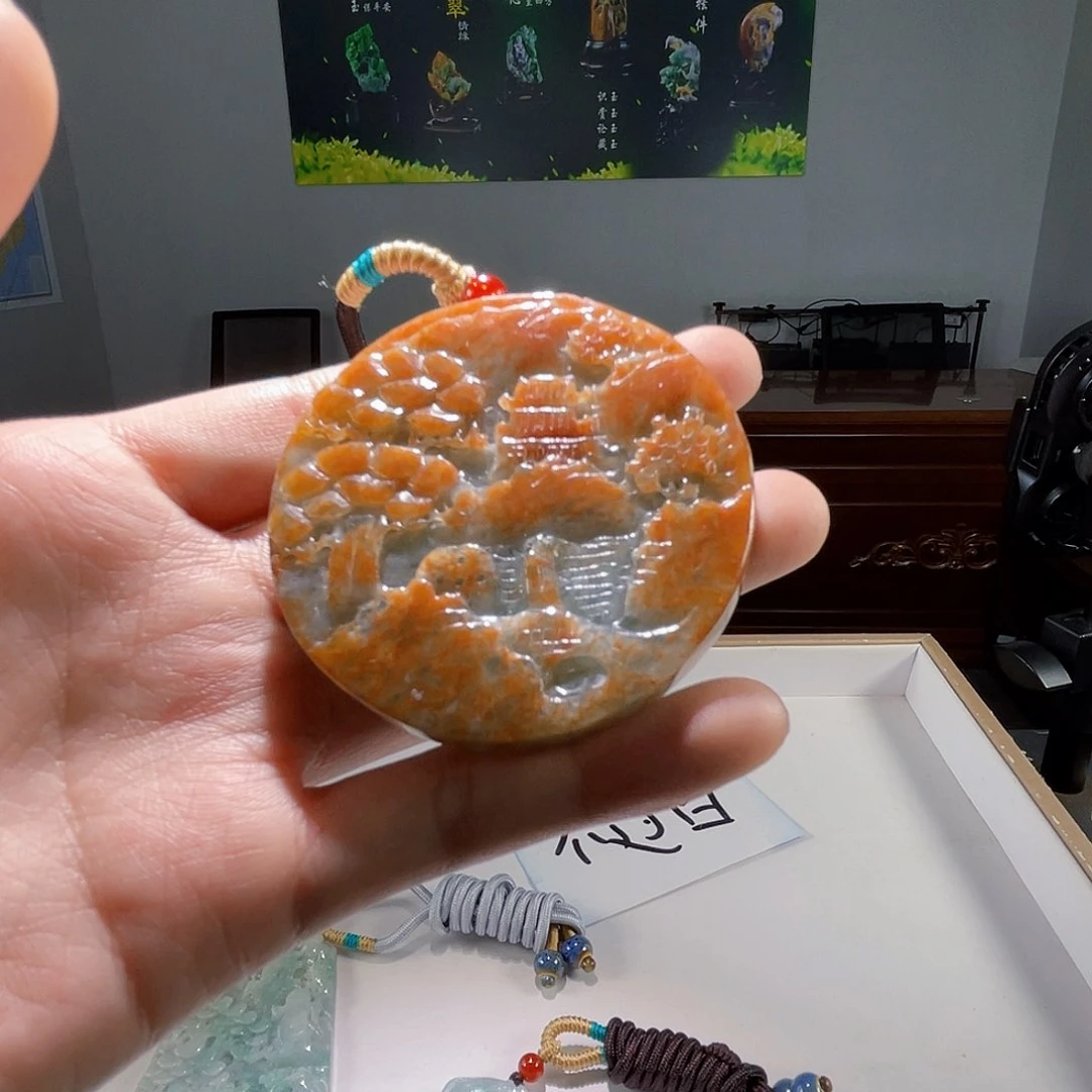 颈饰未镶嵌翡翠翡翠