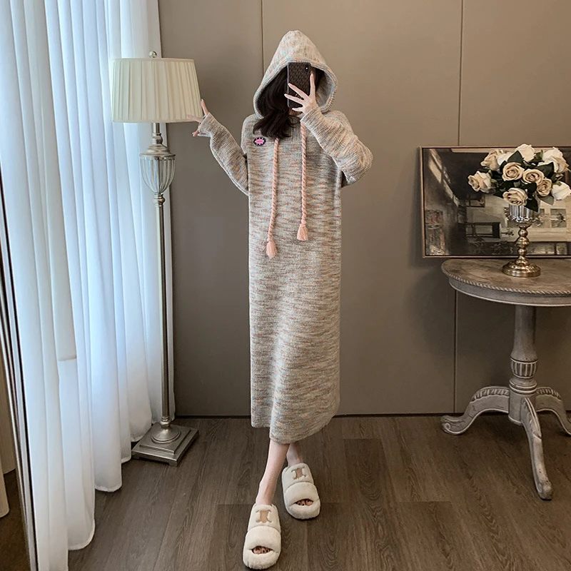 秋冬针织连帽宽松中长款加厚大码韩版时尚慵懒加绒冬季外穿连衣裙