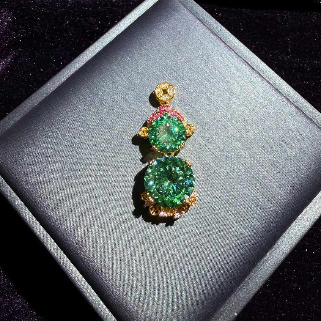 【高级定制】收藏级轻奢时尚设计吊坠40290726