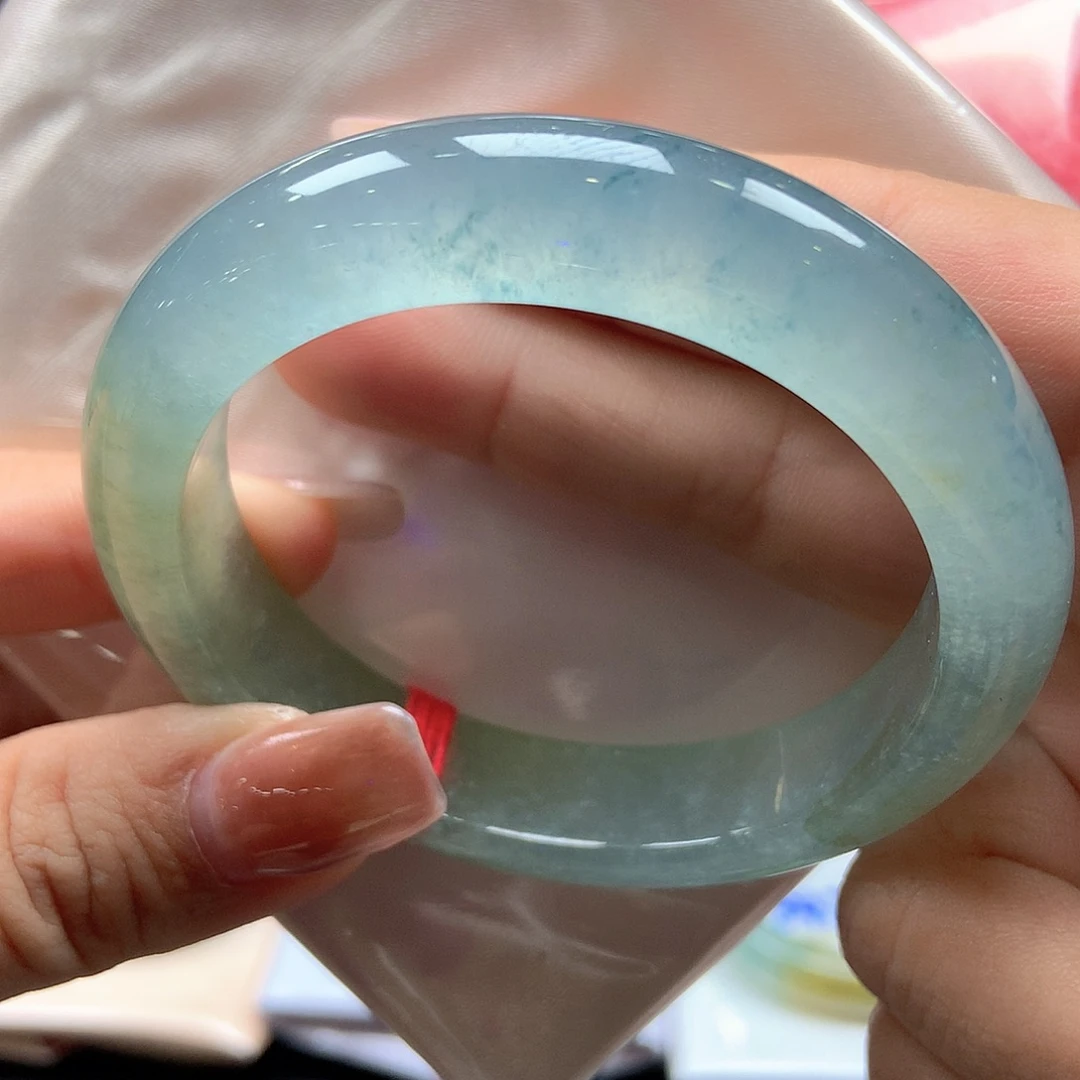 翡翠未镶嵌手镯42号特色镯