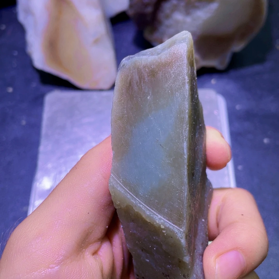 未镶嵌和田玉珠宝半成品