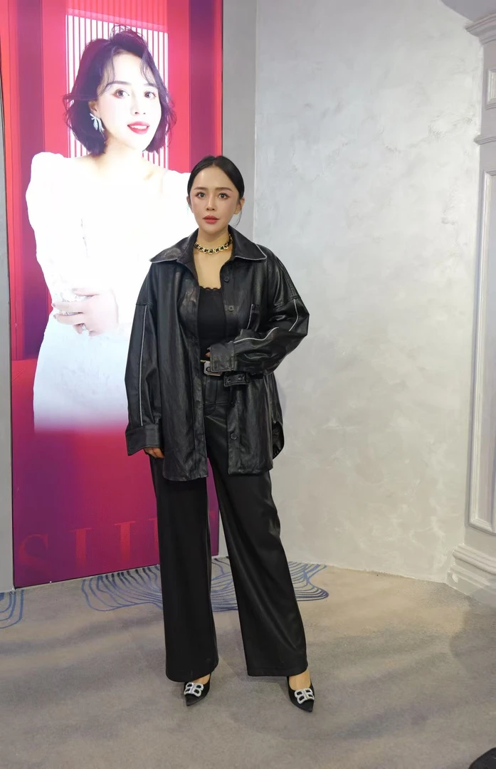 【张洪波夫妇】90055女士高奢新款潮流百搭外套LM