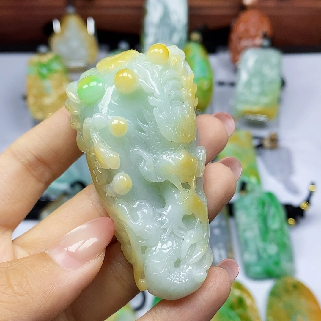 颈饰未镶嵌翡翠天然翡翠A货