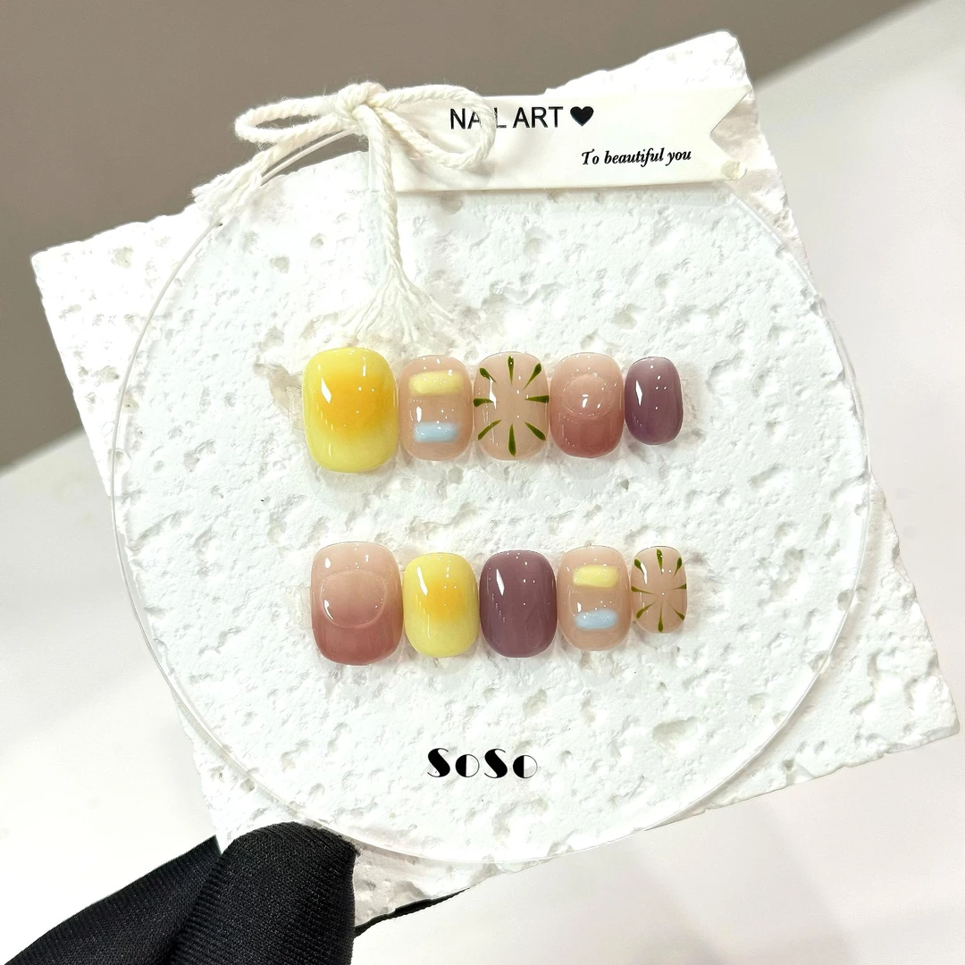 Nice SoSo【芋泥蛋挞】 纯手工穿戴甲纯欲手绘裸色渐变可爱冰透小众