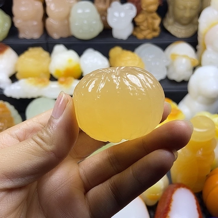 无花朵原石手把件
