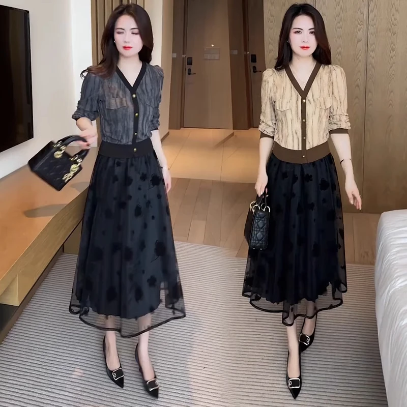 时尚连衣裙女2025春季新款洋气质显瘦V领上衣网纱半身裙两件套裙