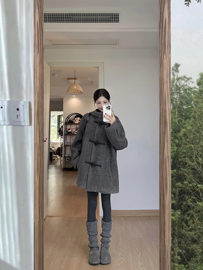 年终狂欢季2025新款韩系复古连帽牛角扣大衣灰色短款小个子高级感