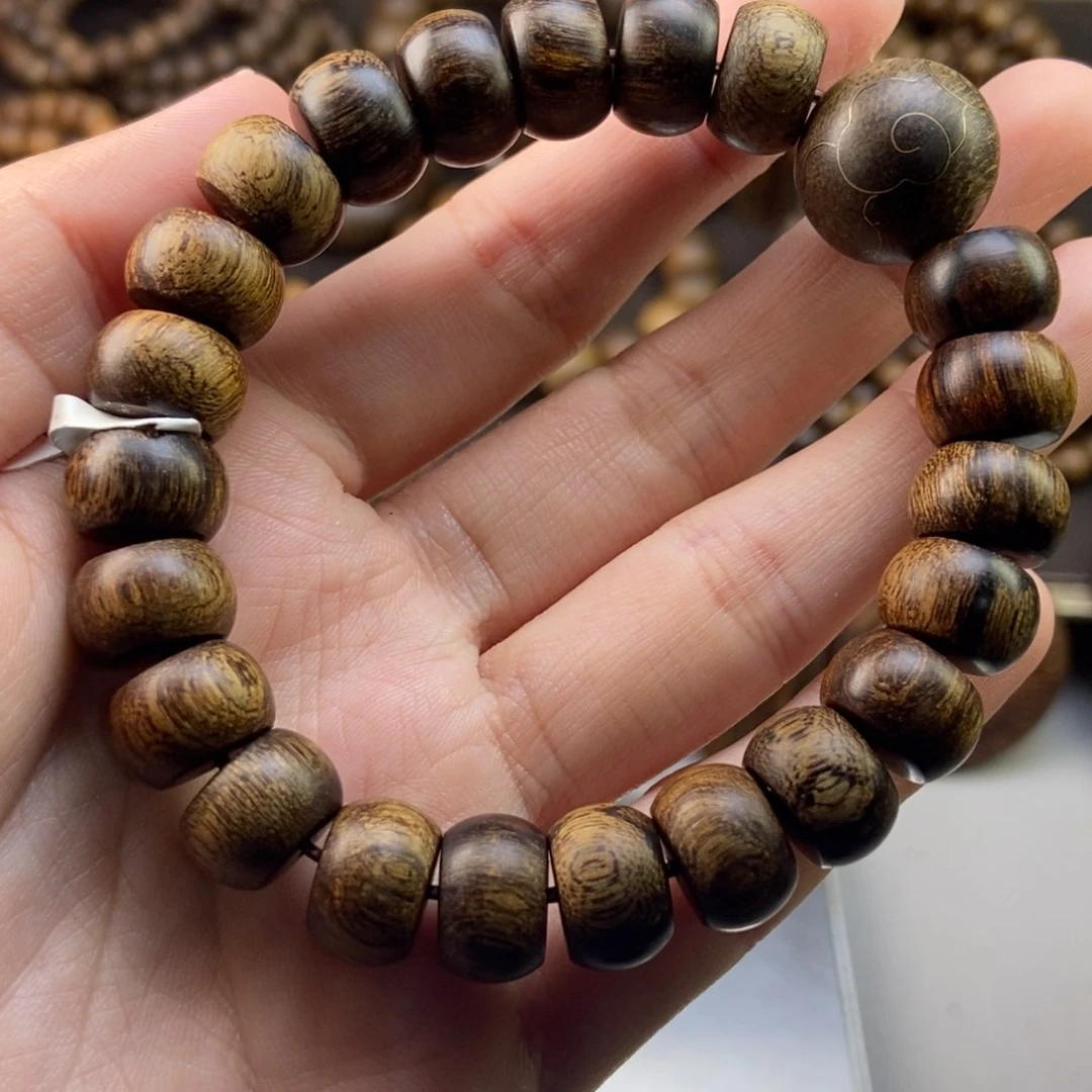 手串沉香醉**行越南芽庄白瘤疤