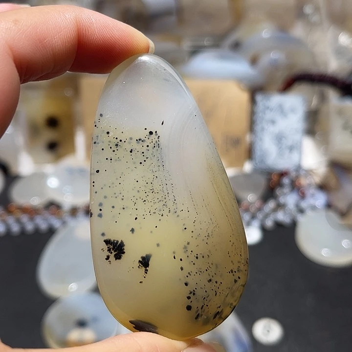 玛瑙/玉髓未镶嵌吊坠(不含链)