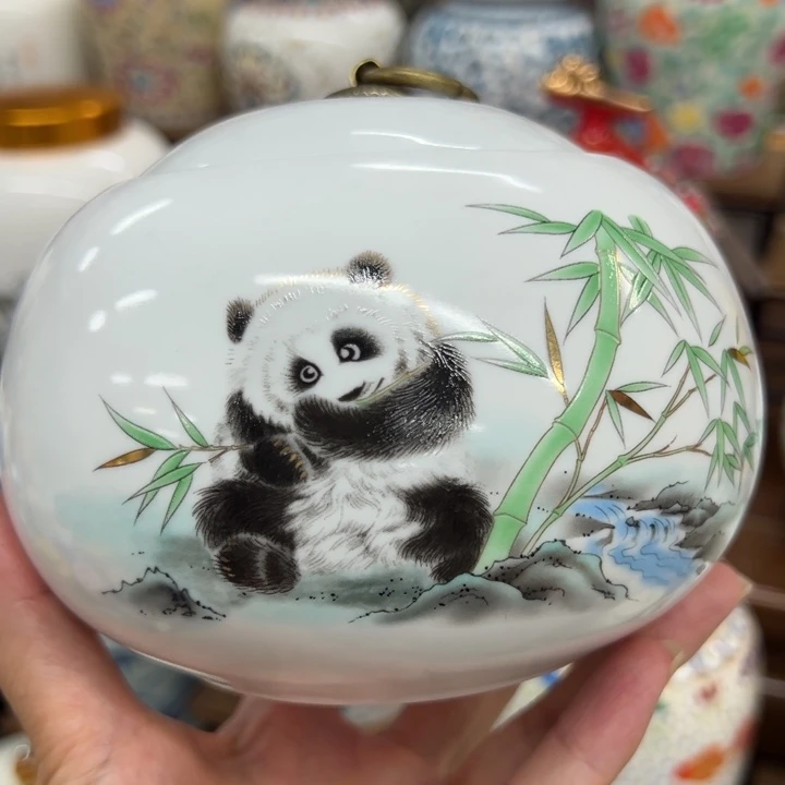 高端陶瓷茶叶密封罐
