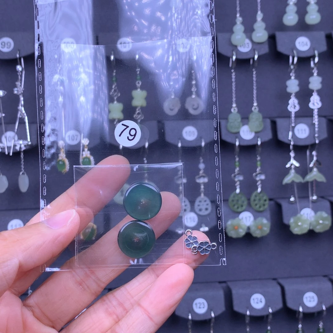 翡翠耳饰银S925镶嵌送***星