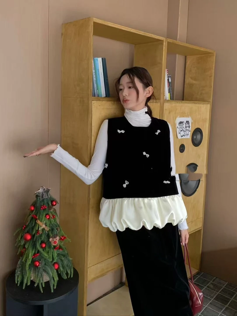 云朵家 - 新款蝴蝶结花苞丝绒衫+半身裙 套装 时尚显瘦气质款