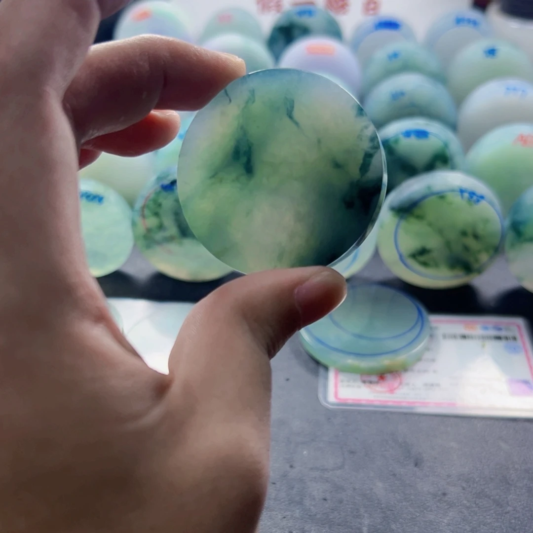 定制翡翠未镶嵌12