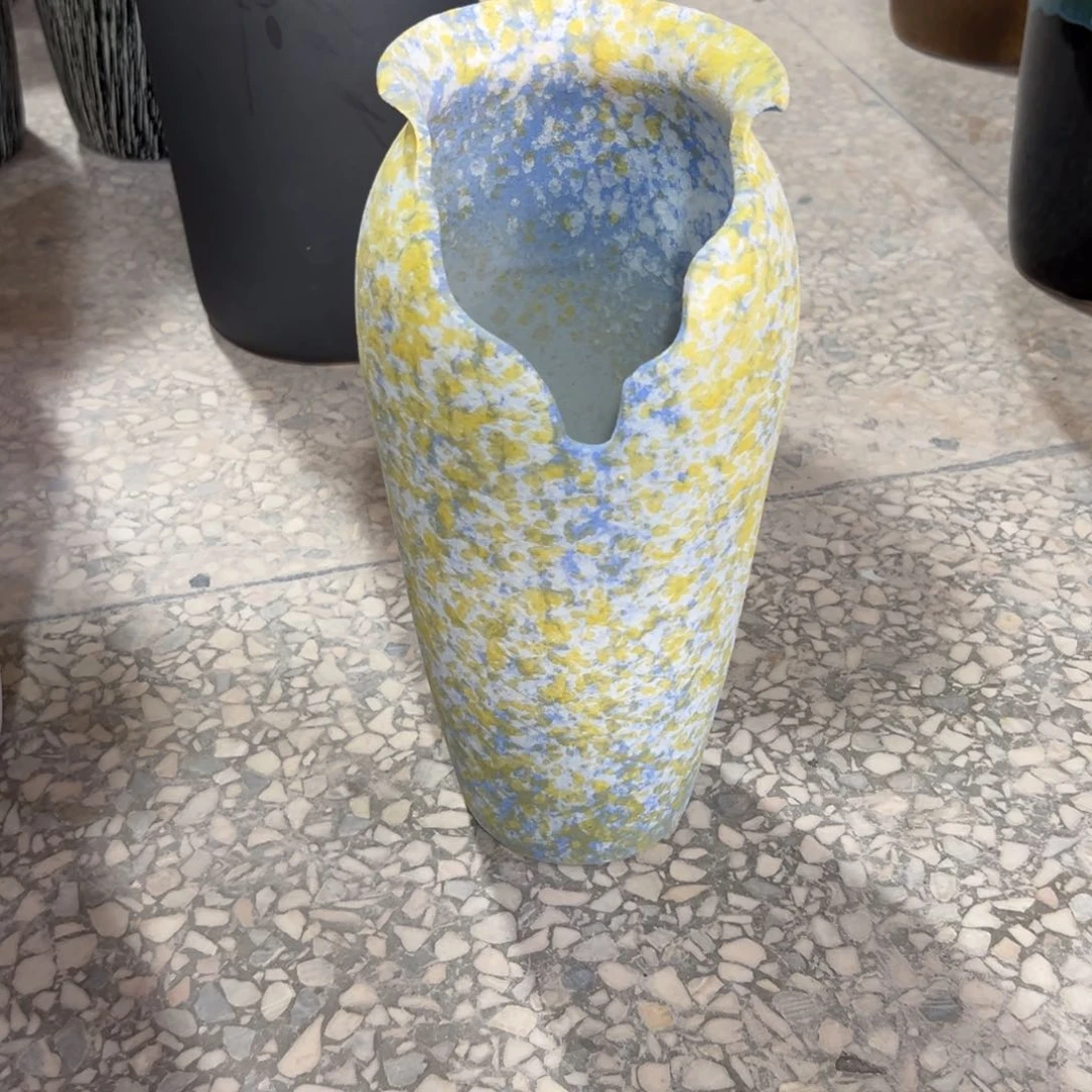 高度32缺口15有孔瓷器