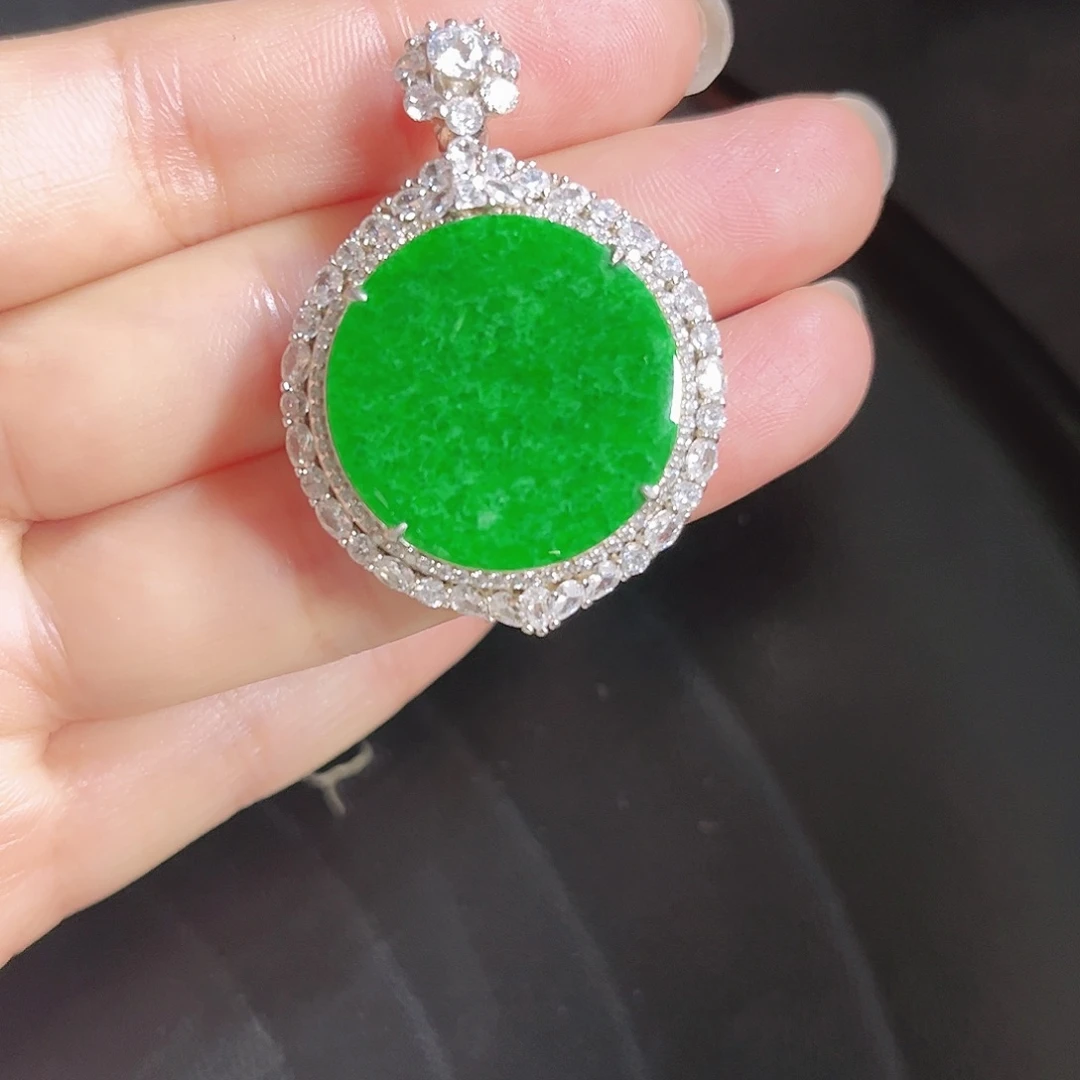 一***二翡翠银S925镶嵌颈饰