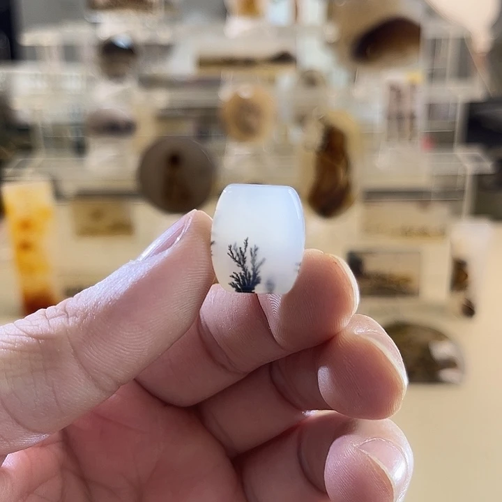 玛瑙/玉髓未镶嵌吊坠(不含链)