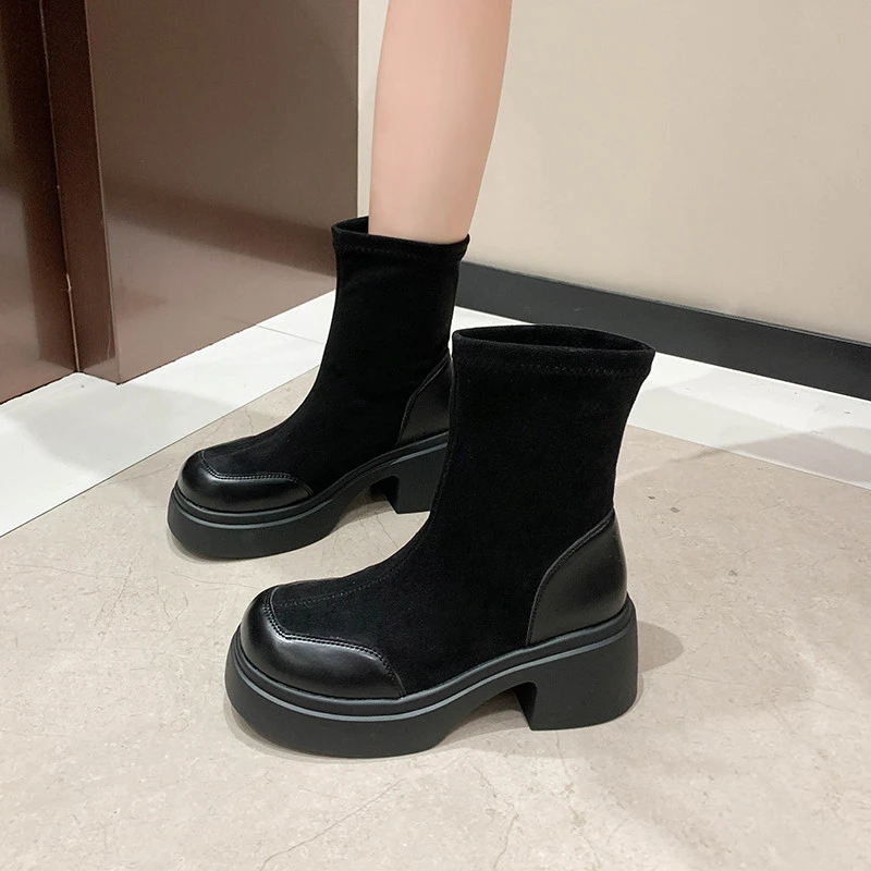 韩国Ulzzang潮牌秋冬新款黑色加绒瘦版弹力厚底粗跟时尚短靴女202