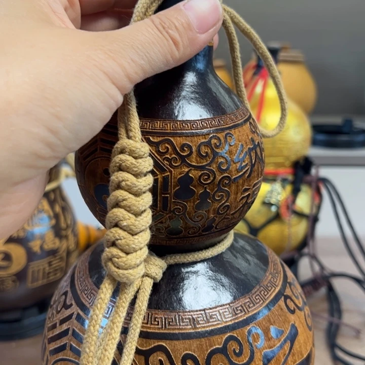 褪***青我下午兔兔图邮政邮政呀