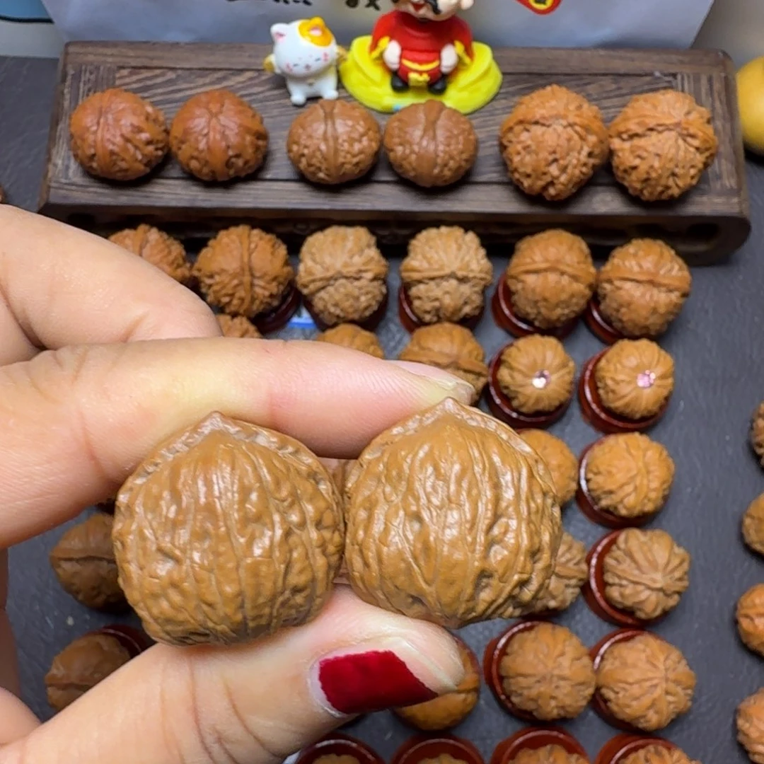 文玩核桃把件25尺边肚同尺官帽014