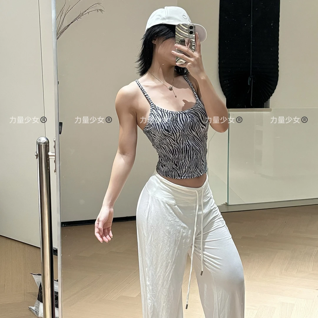 力量少女—美式辣妹迷彩豹纹印花背心女设计感显瘦短款健身吊带