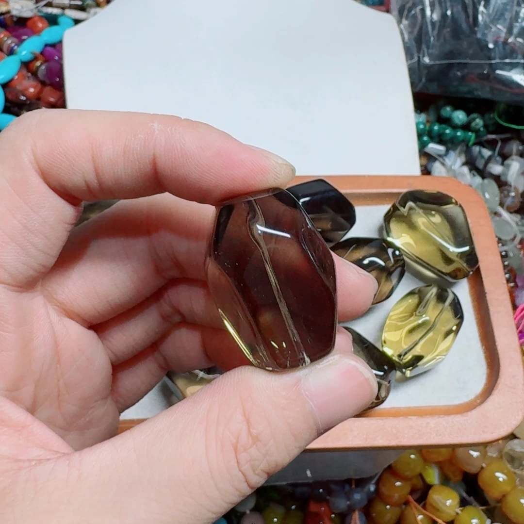 彩***月玛瑙/玉髓合金珠宝半成品茶水晶一颗80号