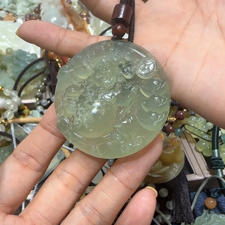 蛇纹石玉未镶嵌吊坠