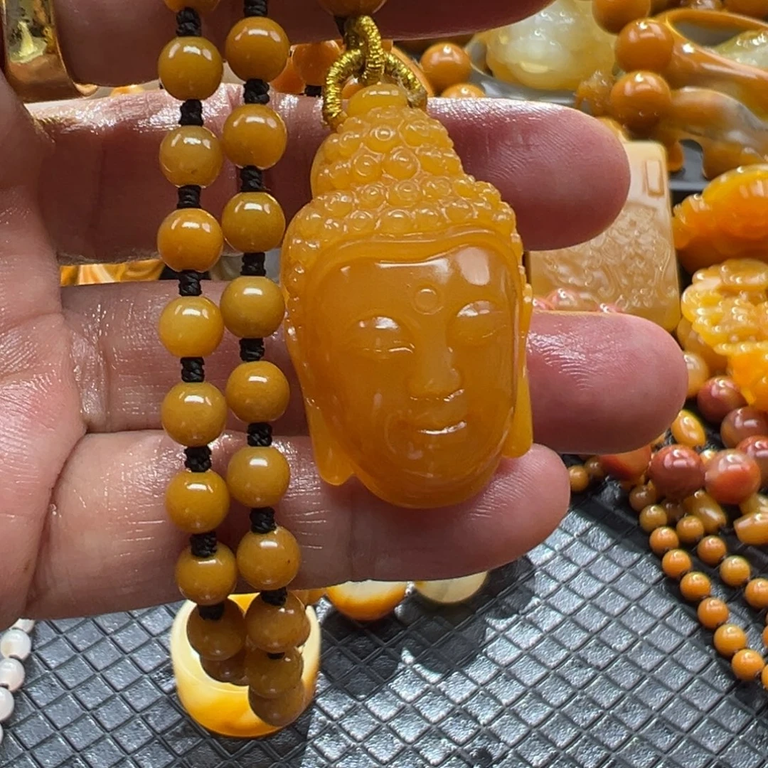 石英质玉未镶嵌颈饰