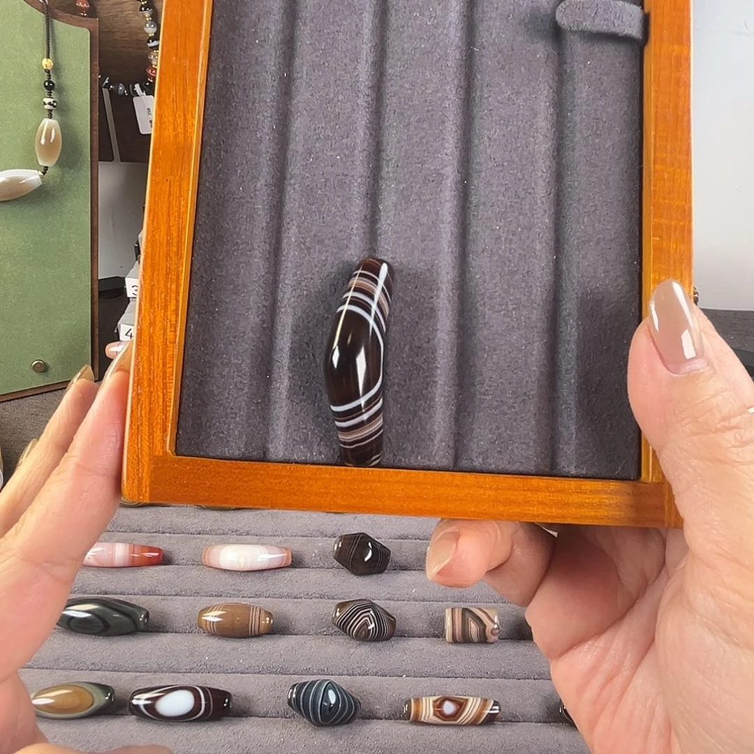 大***哥玛瑙/玉髓合金颈饰