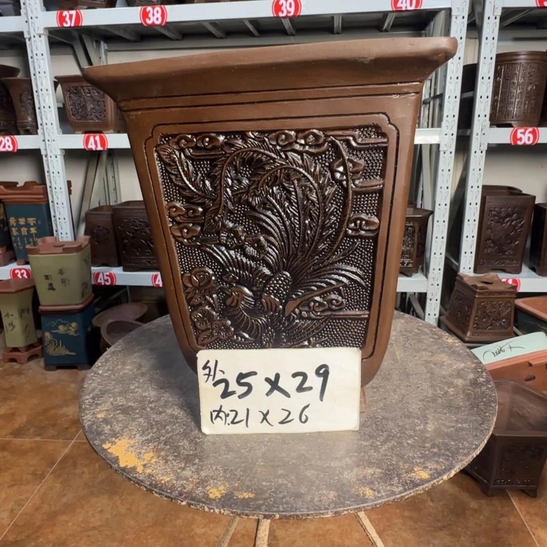 紫砂花盆，有1厘米左右尺寸差距，有色差