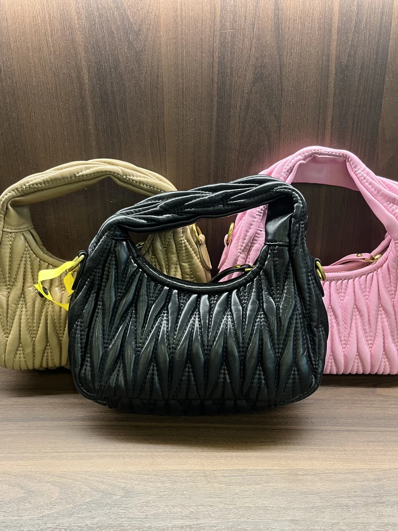 25新款高端定制时尚女包褶皱圈